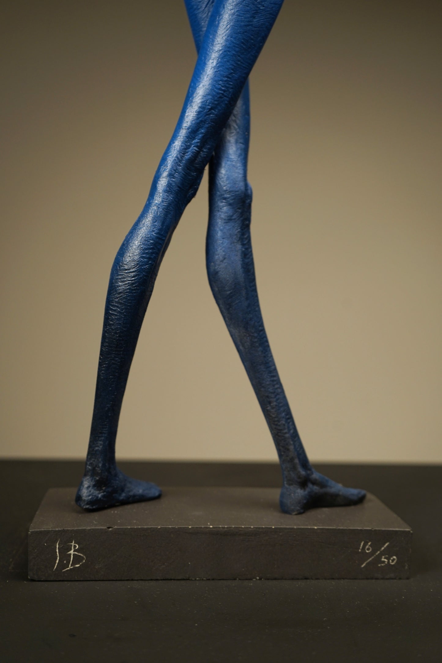 Crossed-Leg Standing Mademoiselle Sculpture by Soheyl Bastami - Unique Edition 16