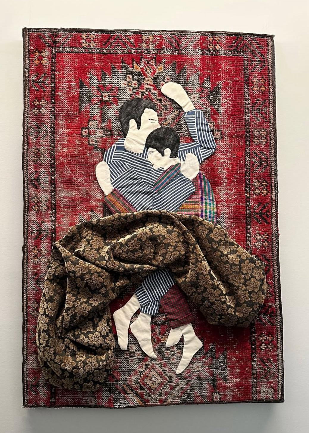 "Ishq" – Textile and Embroidery Artwork by Mina Keykhaei
