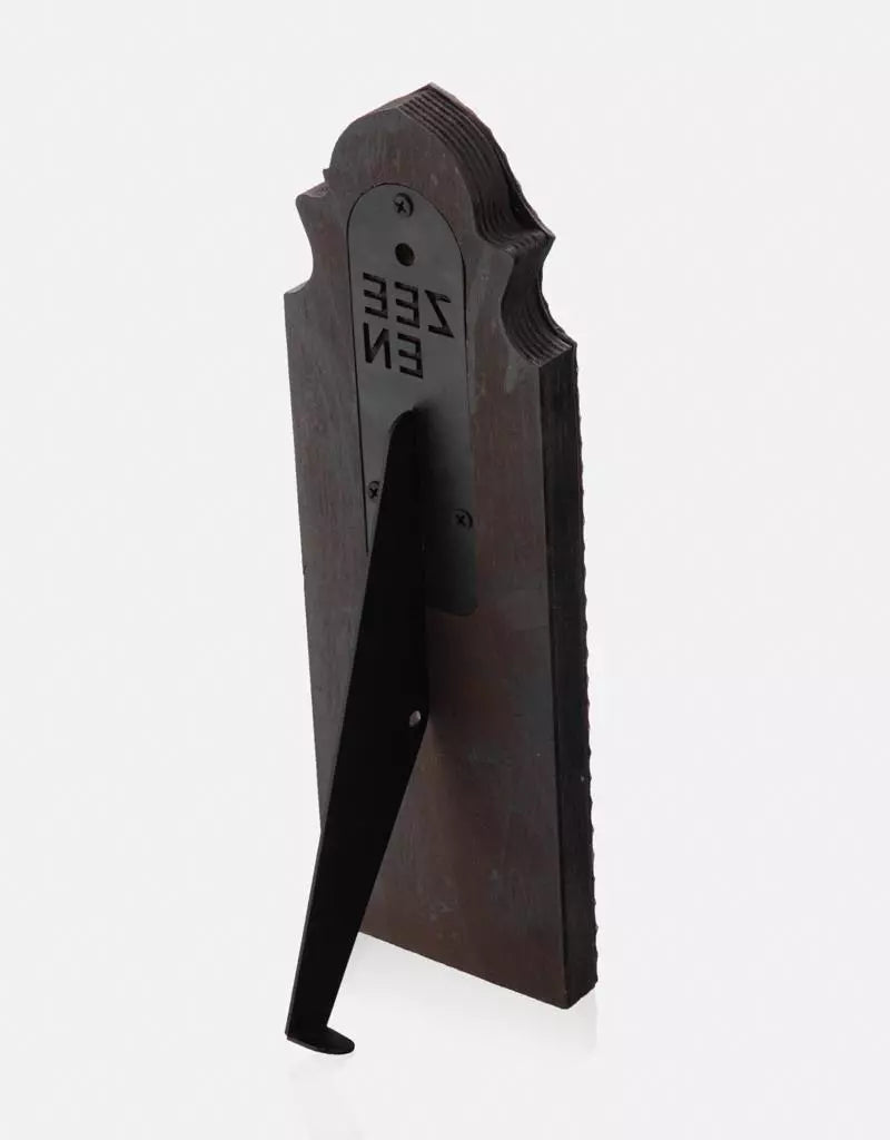 mirror in different aspects.