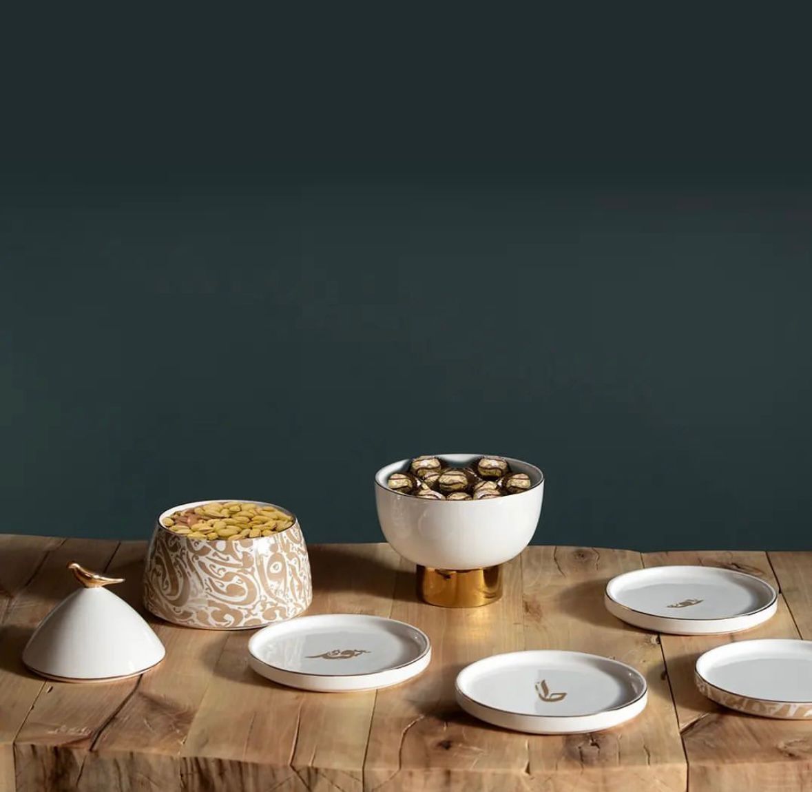 Sara Statue Multi-Purpose Ceramic dishes (Plate, Bowl, Container) By Rastin