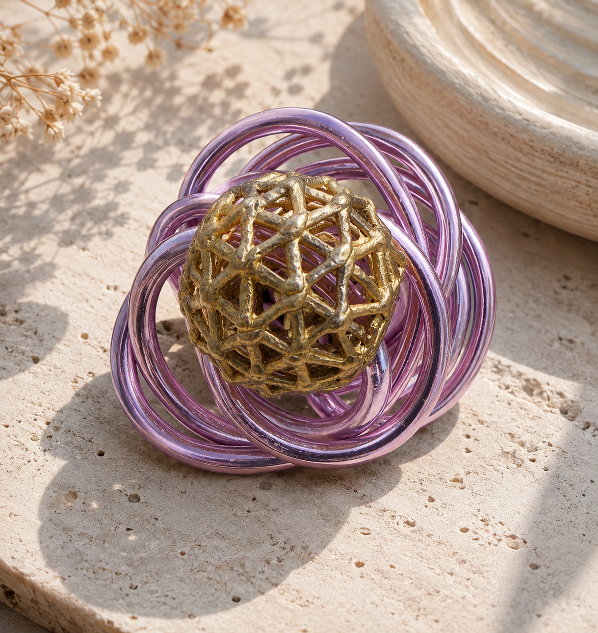 Pink/purple aluminum wire Ring by Leyla Malekk