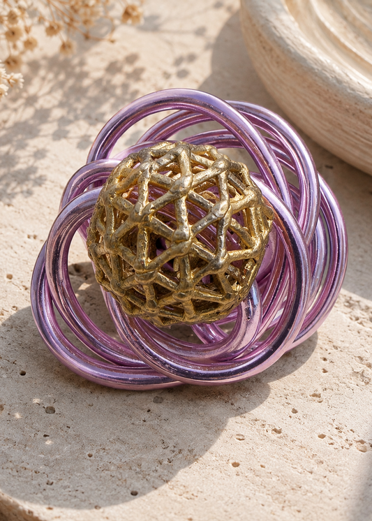 Pink/purple aluminum wire Ring by Leyla Malekk