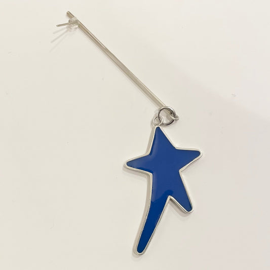 Star silver earring filed with dark blue epoxy resin with long stem.