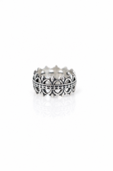 Handmade Silver Babylon ring by Sun Nafissi