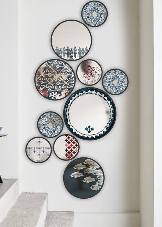 Round Metal-Framed Mirror by Rashed – Modern Wall Decor