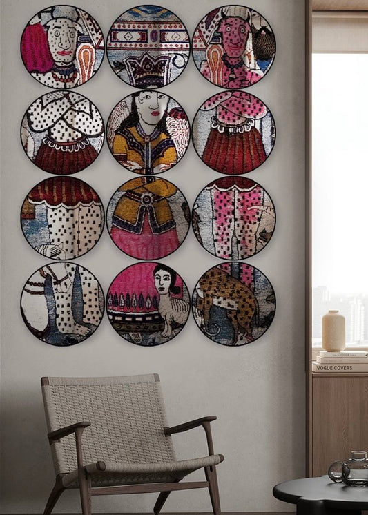12 circle mirrors with metal frame and digital print.