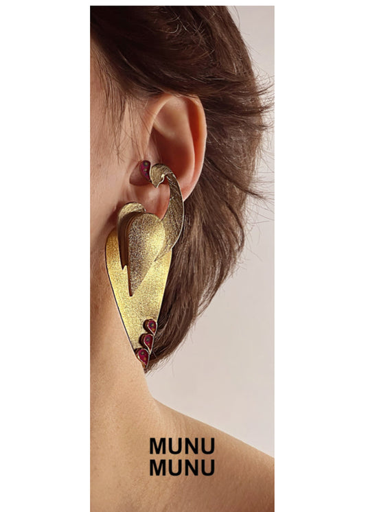 Handmade silver earrings coated in 18k gold by Munu Munu