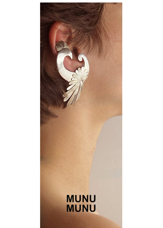 Handmade Silver Earrings by Munu Munu